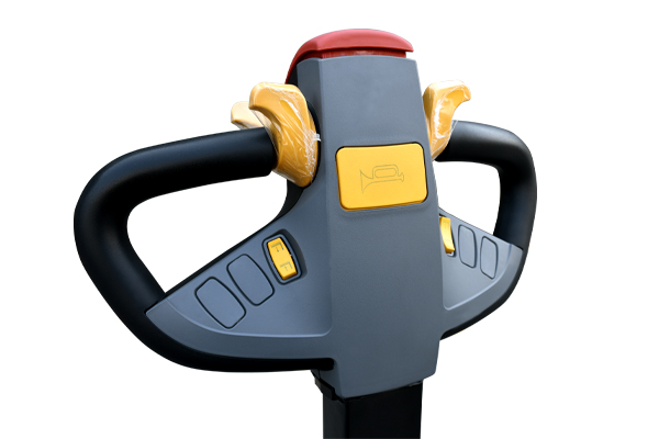 stand-on electric tow tractor (4)