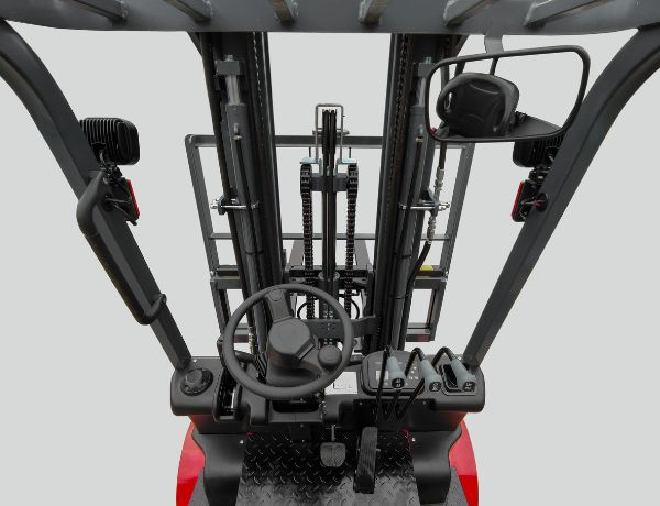 3 wheel electric forklift (5)